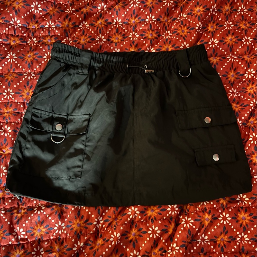 Black fashion nova skirt
